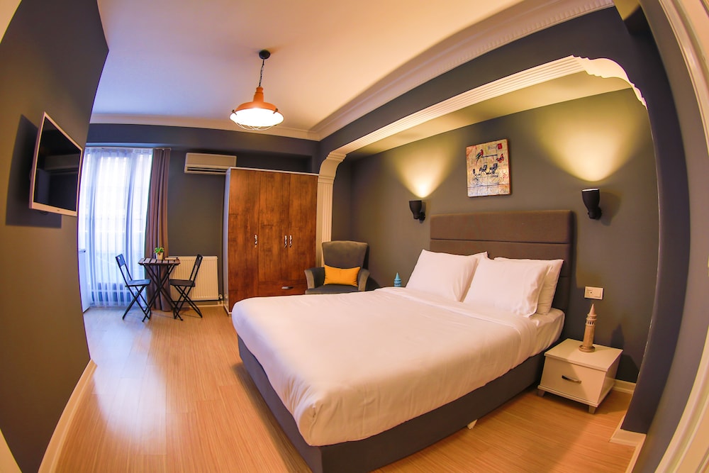 Flats Company - Karakoy Apartment 17/70