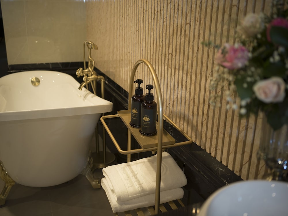 MerPerle Dalat Hotel 50/50