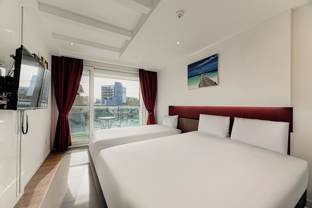 Hamdeok Beach Stay Jeju 18/56