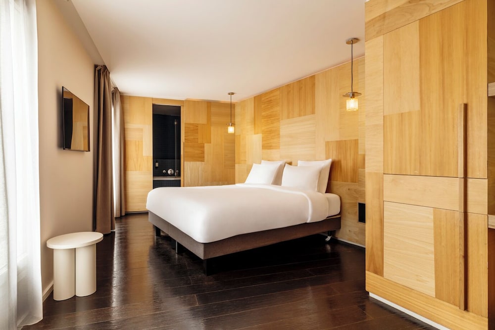 غرفة جونيور بسريرين منفصلين بإطلالة على القناة، Le Citizen Hotel 3/7
