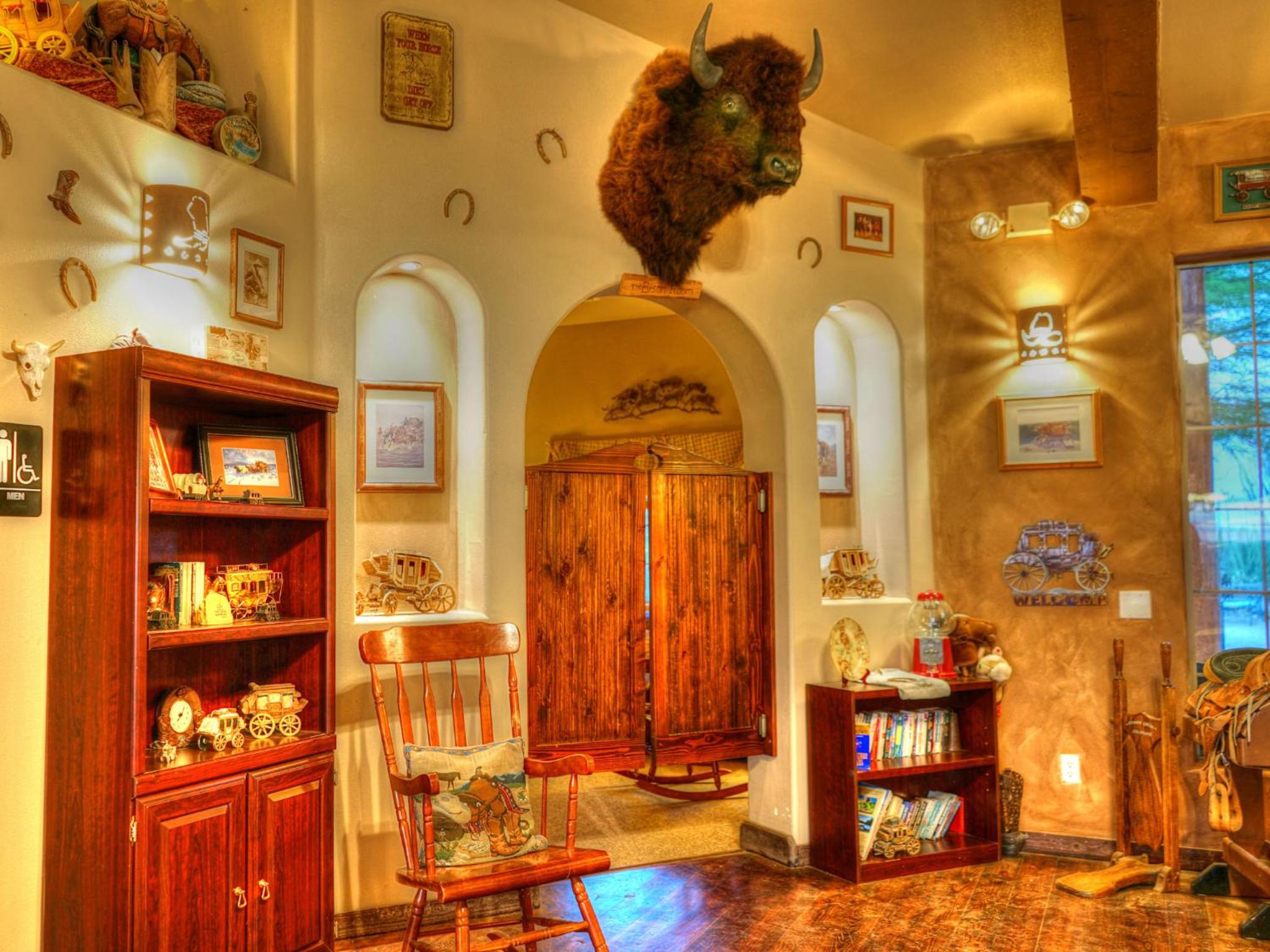 Stagecoach Trails Guest Ranch 8/50