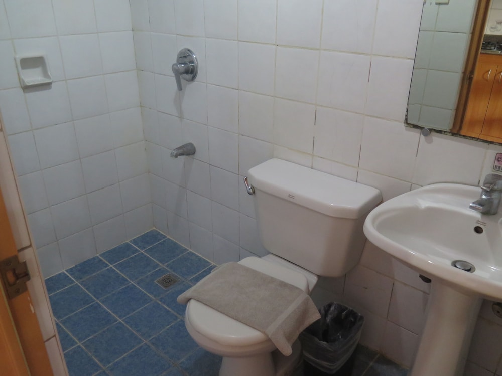 Crown Regency Residence Davao 48/50
