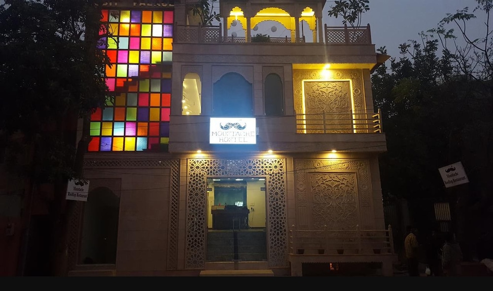Mosutache Agra 3/60