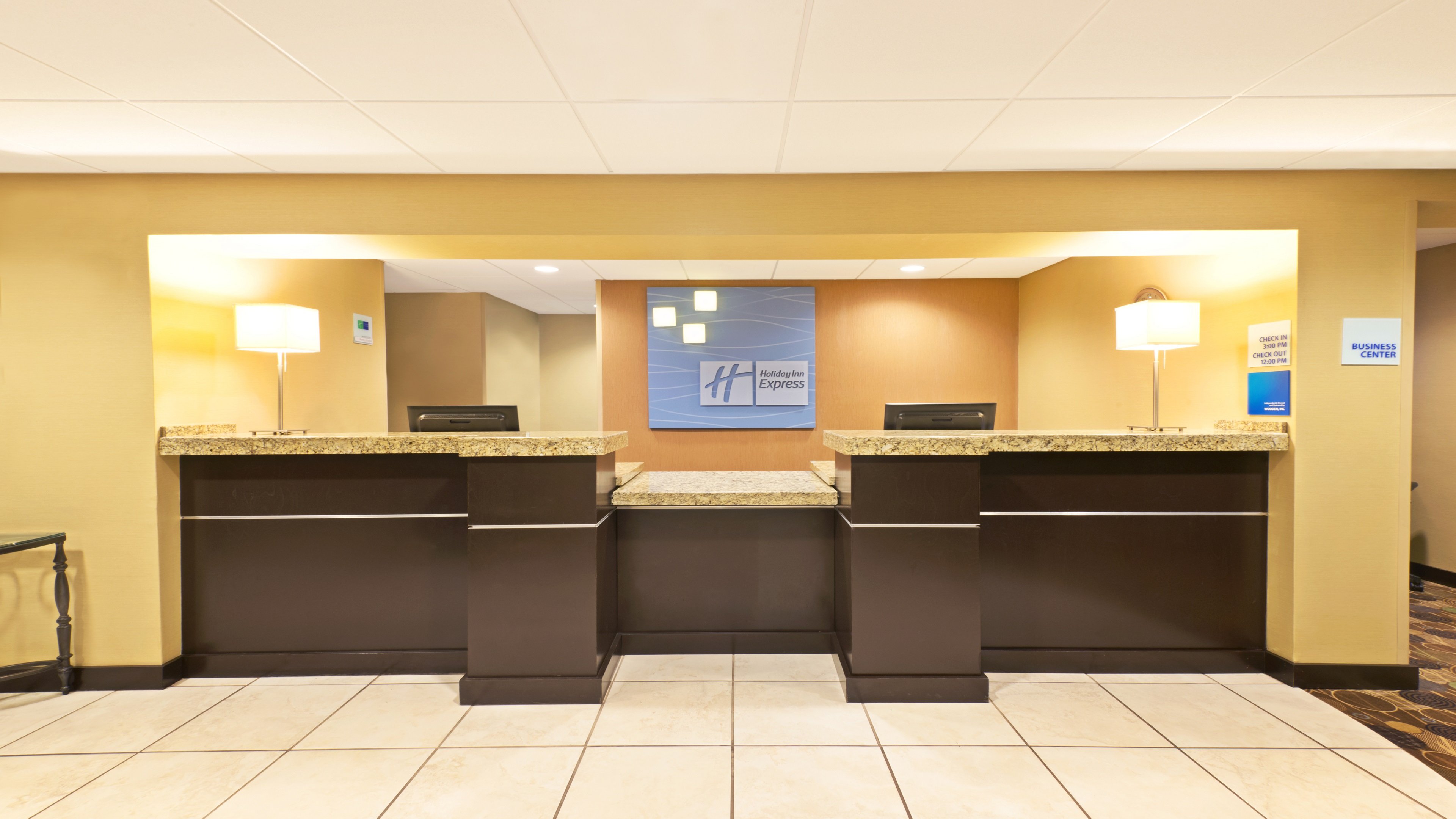 Holiday Inn Express Hotel Suites Colby 7/60