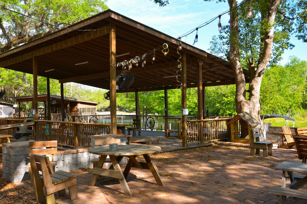 Guy Harvey Camp Mack Lodge & RV Resort 19/50