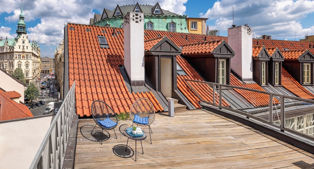 Golden Angel Suites by Adrez Living 58/62