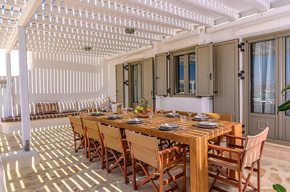 9 Muses Villas Mykonos 30/50