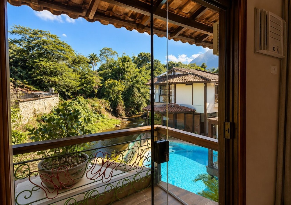 Casa Encantada Hotel & Suites 34/59