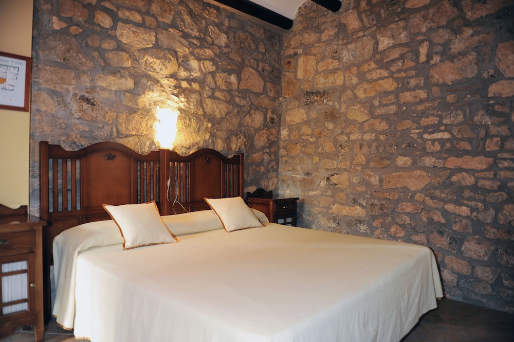 Superior, Queen Bed