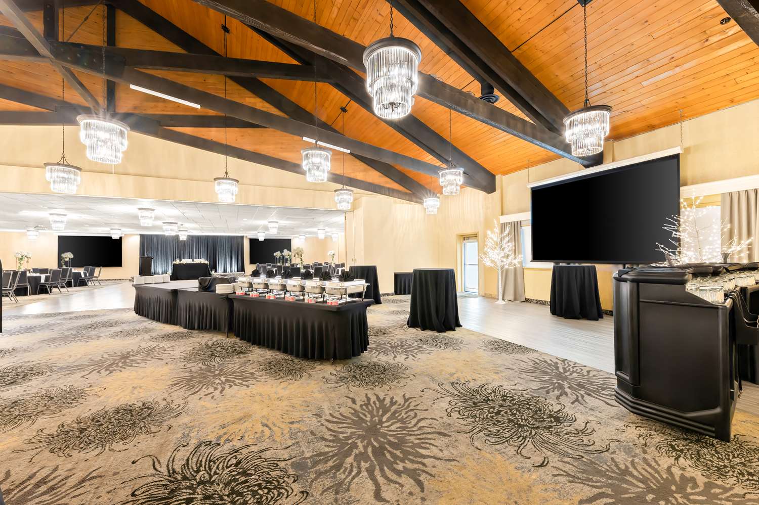 Best Western Plus Norwester Hotel and Conference Centre 22/35