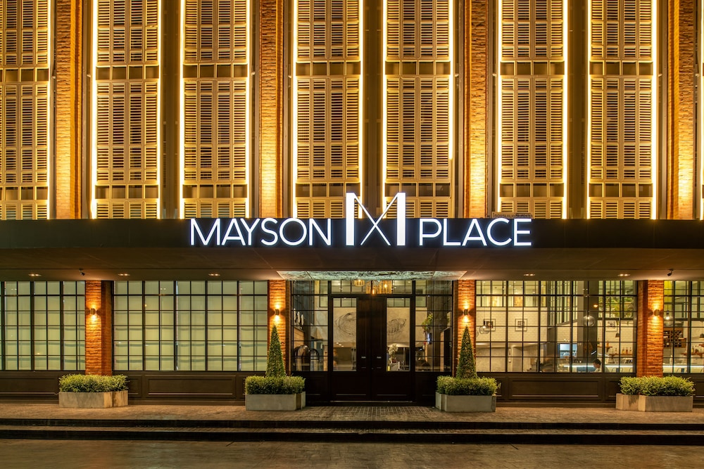 Mayson Place Hotel 2/30