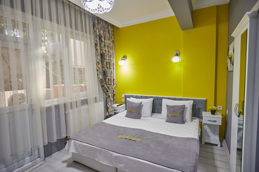 TAKSIM UNIQUE SUITES 20/73