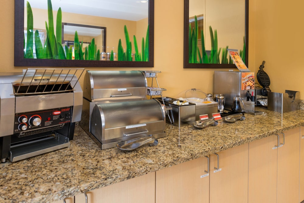 TownePlace Suites by Marriott Huntington 26/44