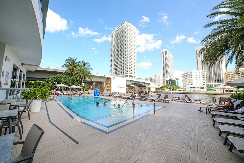 Private Ocean Luxury Condos at Beachwalk 44/50