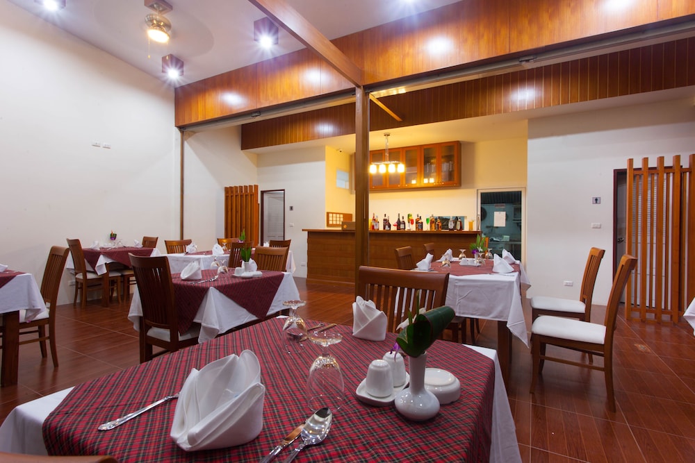 Chalong Princess Pool Villa Resort 33/37