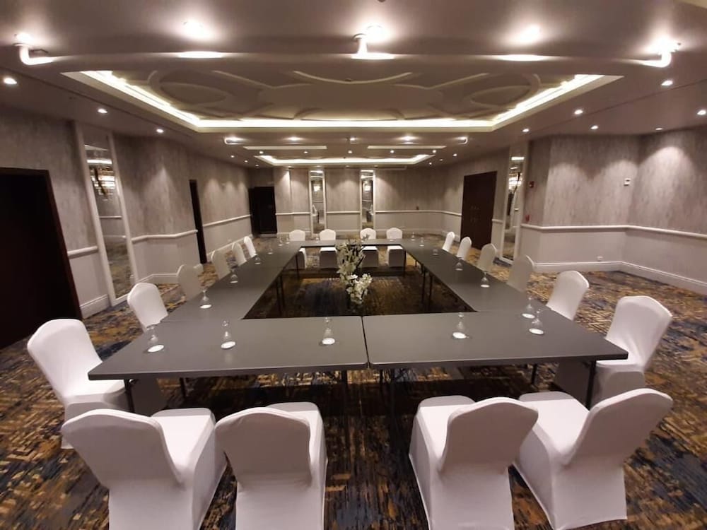 Porto Said Hotel & Spa 50/62