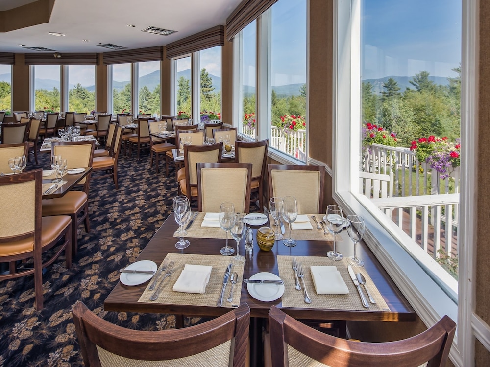 The White Mountain Hotel And Resort 36/49