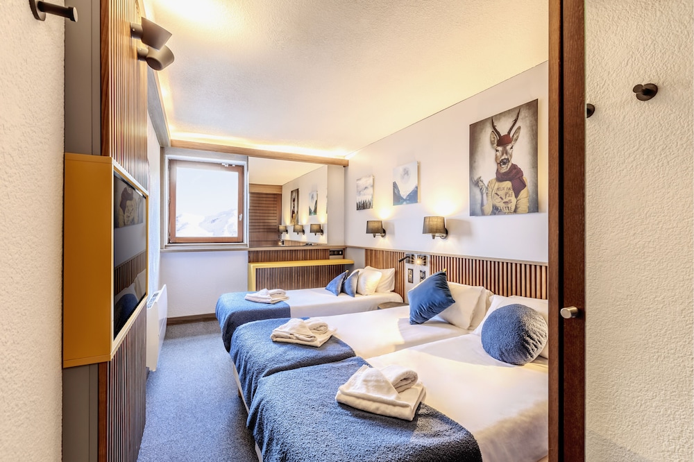 HOTEL CLUB MMV ALTITUDE ARC 2000(FORMERLY MMV HOTEL CLUB ALTITUDE) 10/50