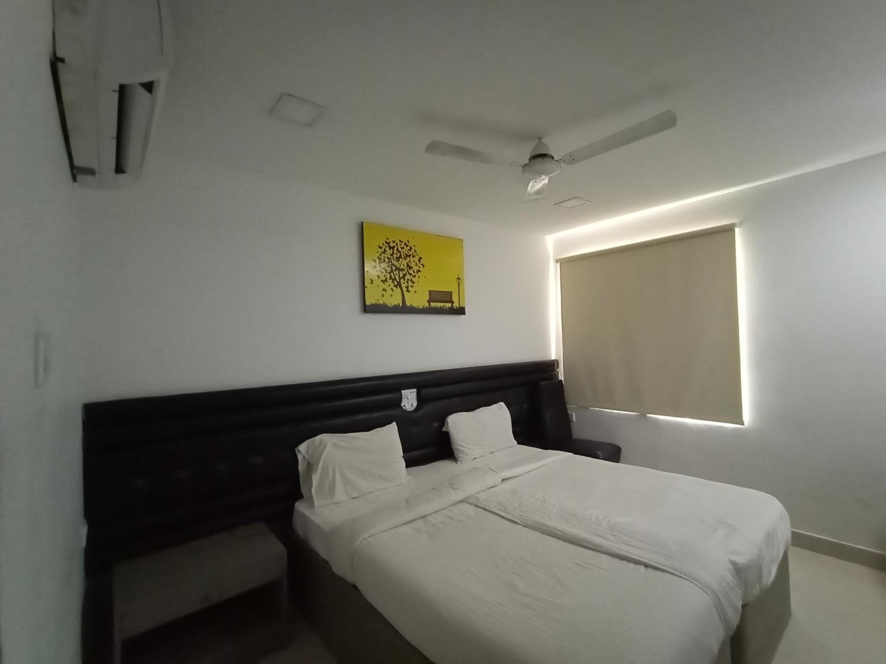 غرفة اقتصادية، Falcons Nest La Riviera 10/10