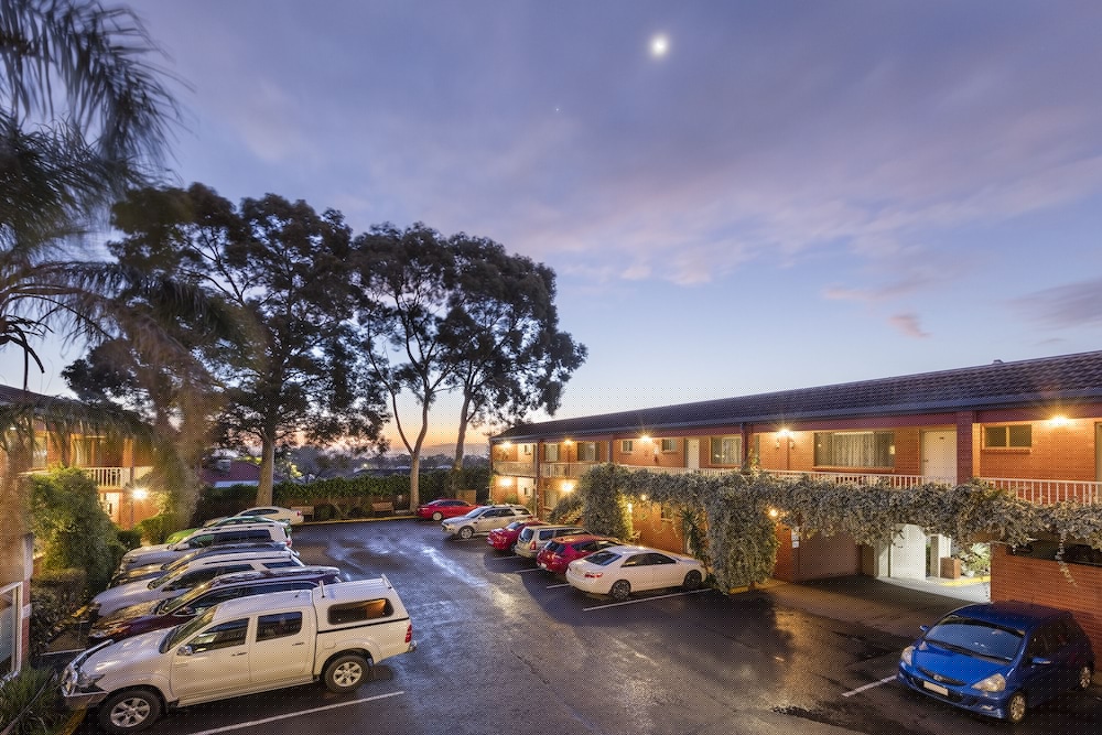 Adelaide Granada Motor Inn 58/65