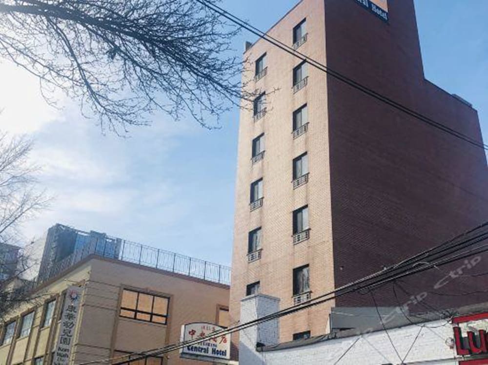 Flushing Central Hotel 4/59