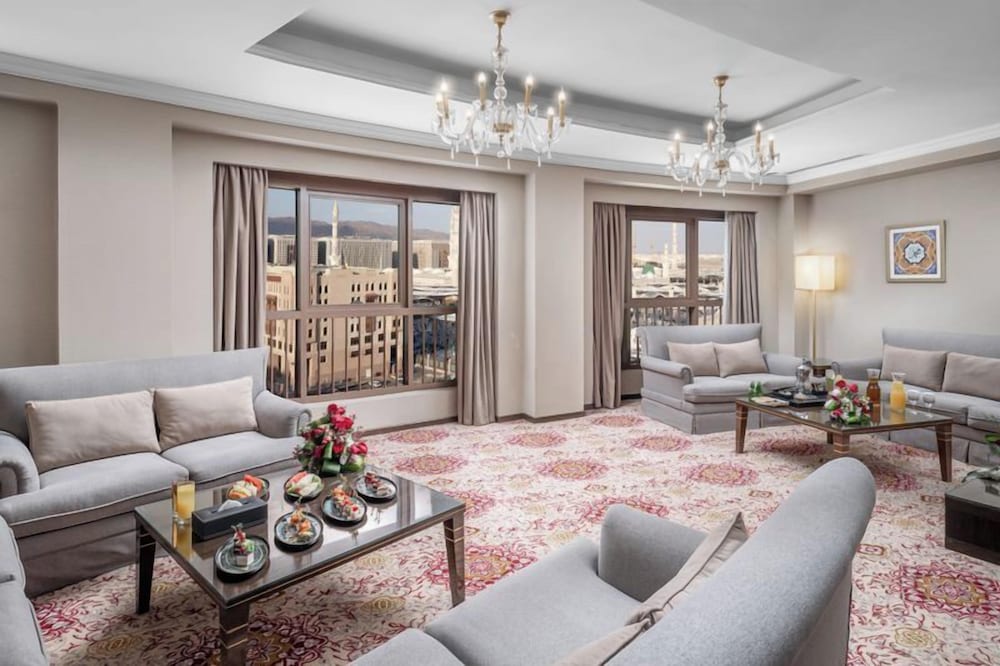 شركة طيبة المدينة الفندقية(Millennium Taiba Hotel) 55/77