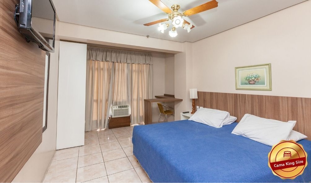 DELUXE, DOUBLE BED