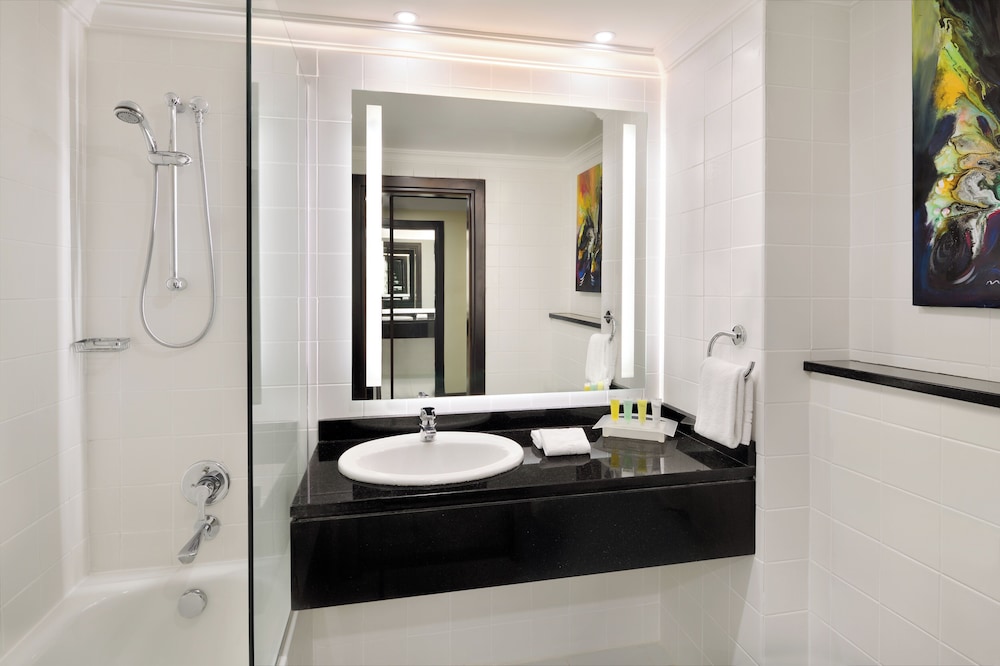 Movenpick Hotel Amman 49/50
