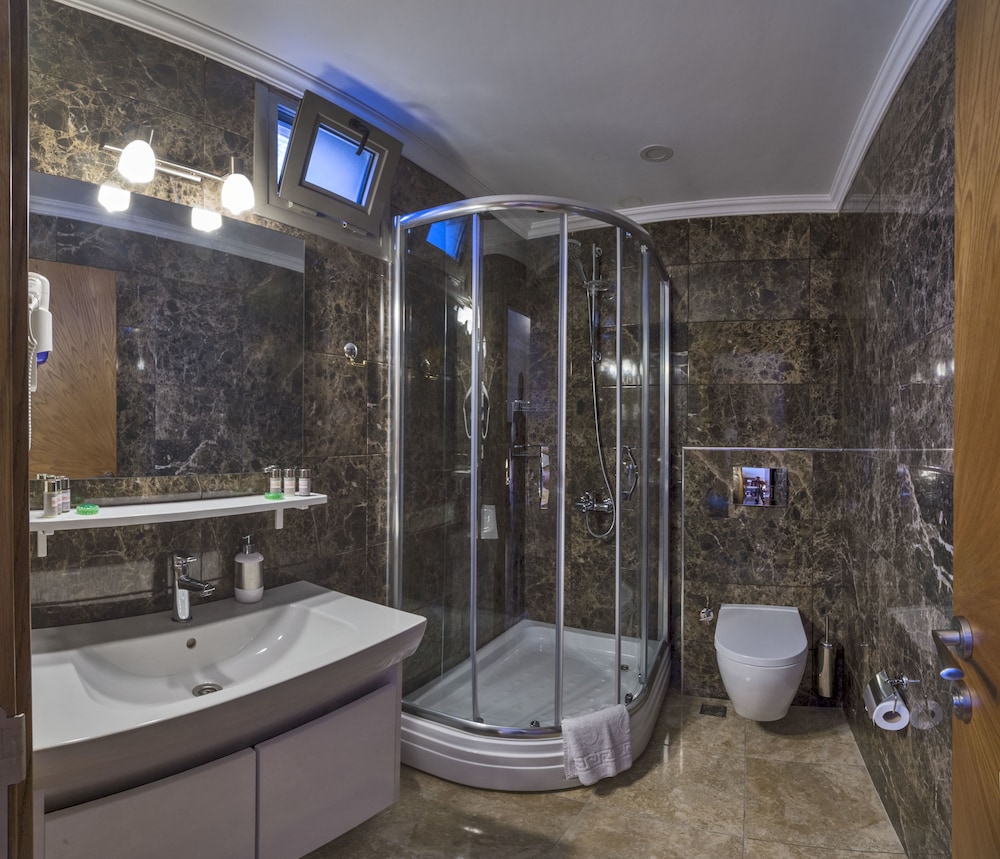 Blisstanbul Hotel 52/54