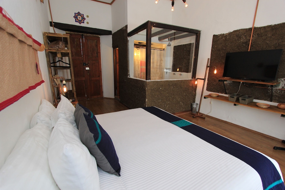 Sereno Art Hotel 39/78