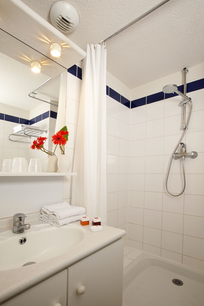 Sejours Et Affaires Rive Gauche Serris Hotel 14/38