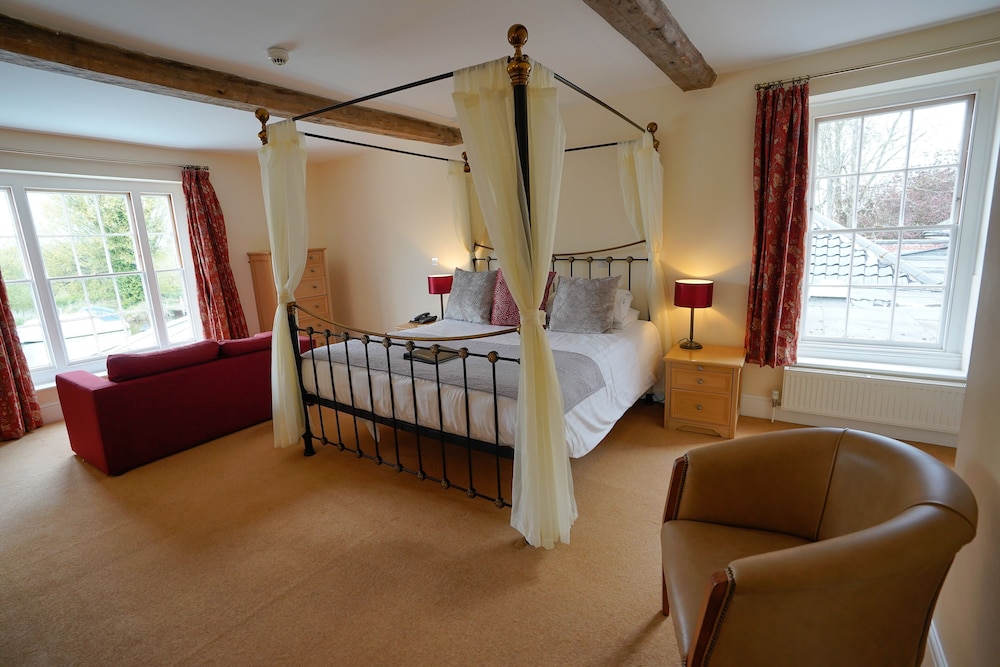 The Waveney House Hotel 26/58