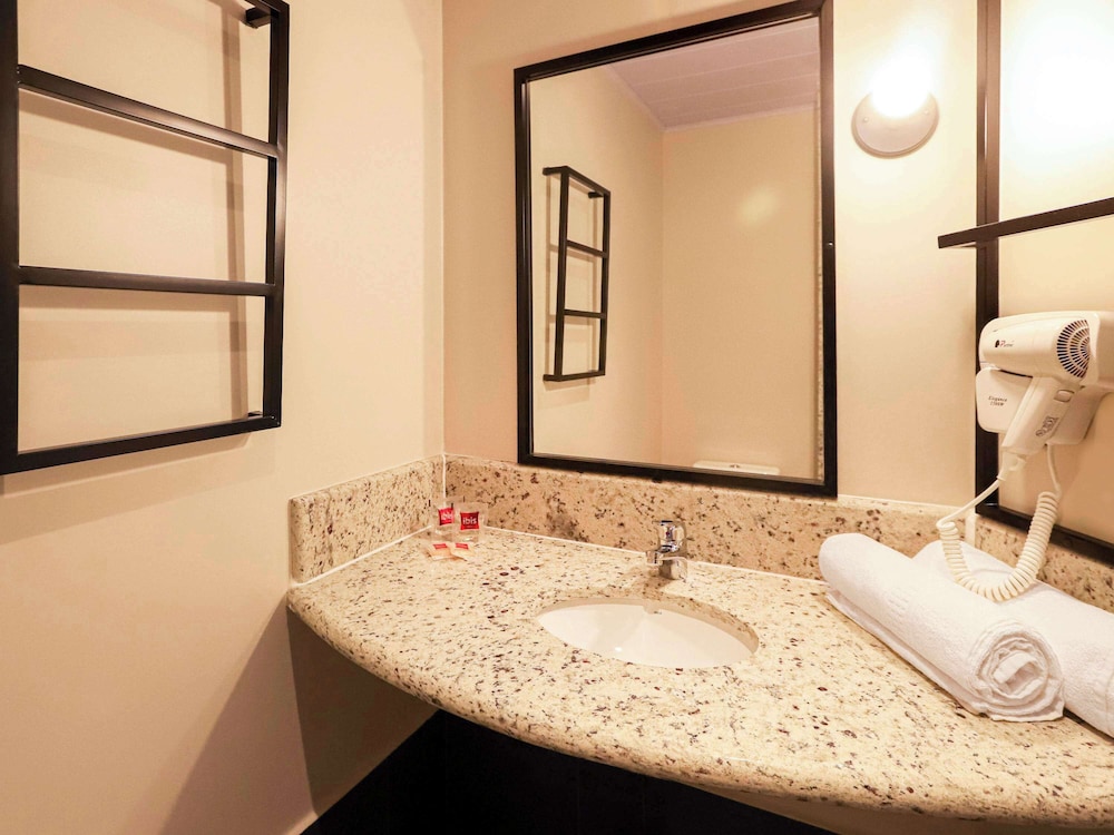 ibis Cuiaba Shopping 55/55