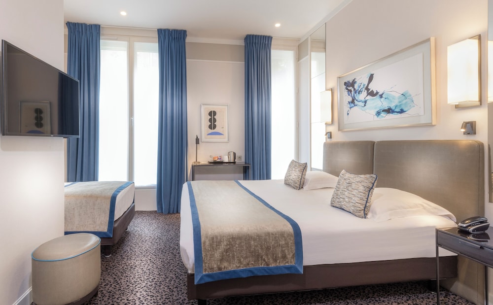 Hotel Du Bois Champs-Elysees 20/50