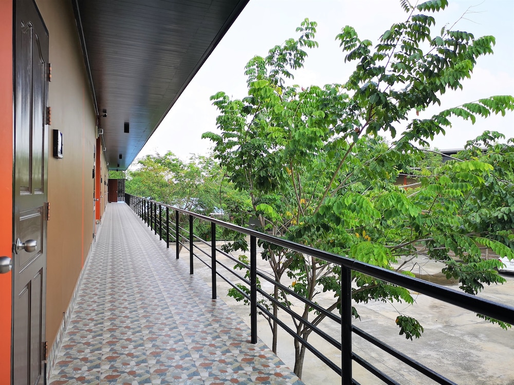 Huaisai Hotel 29/34