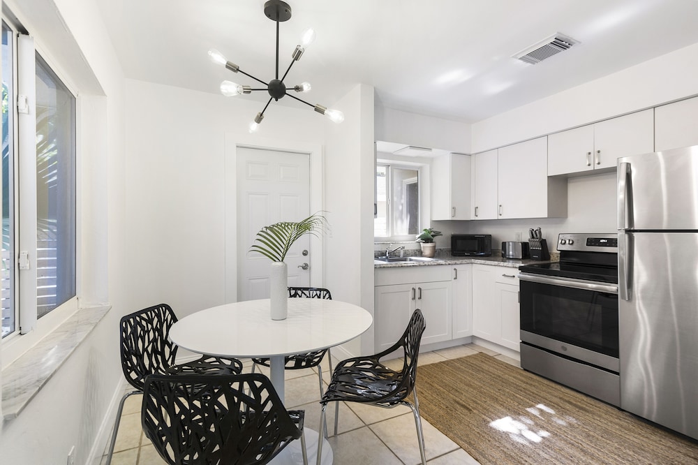 Alani Bay Luxury Condos Ft Lauderdale 38/49