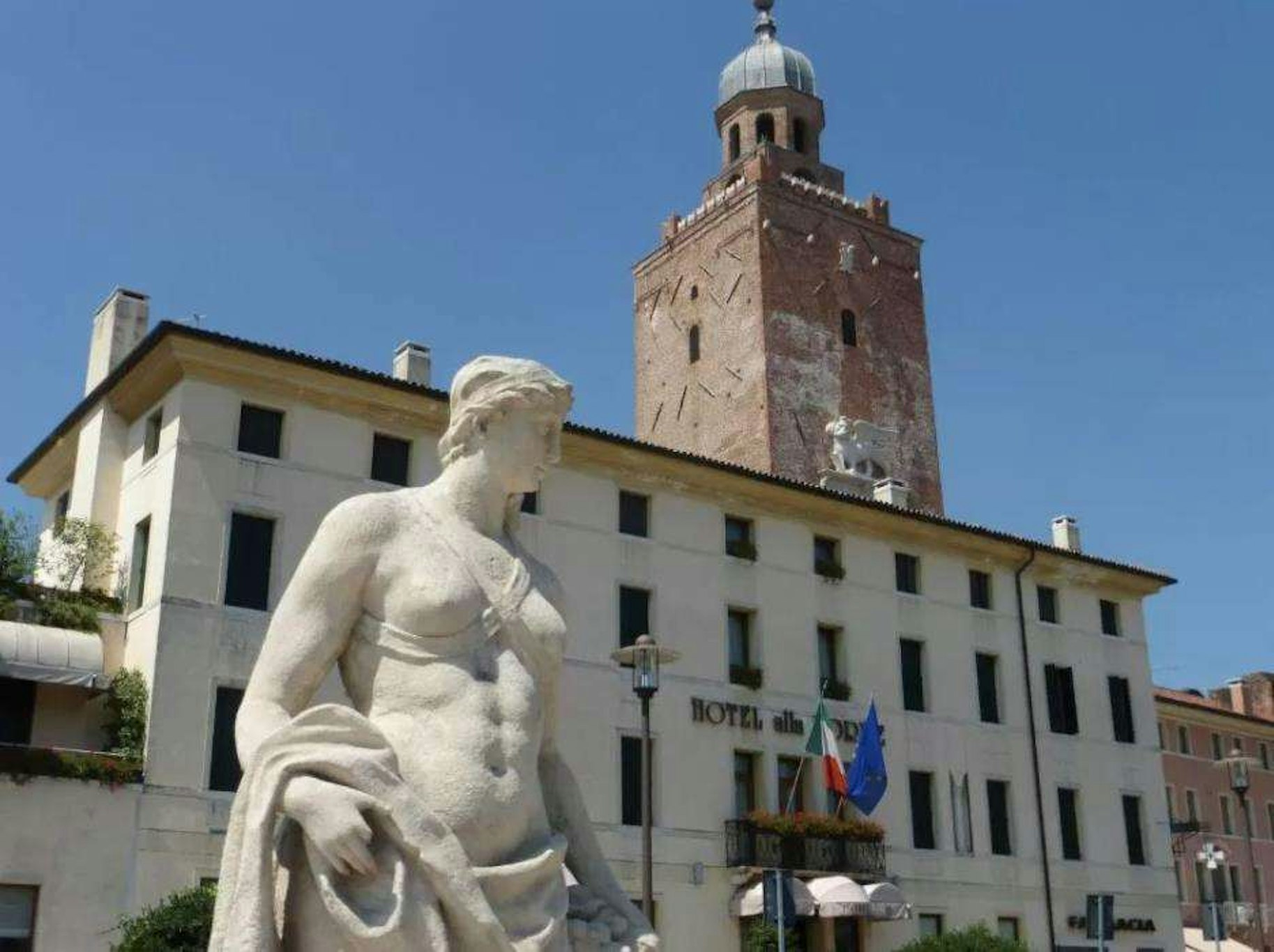 Alla Torre 2/23