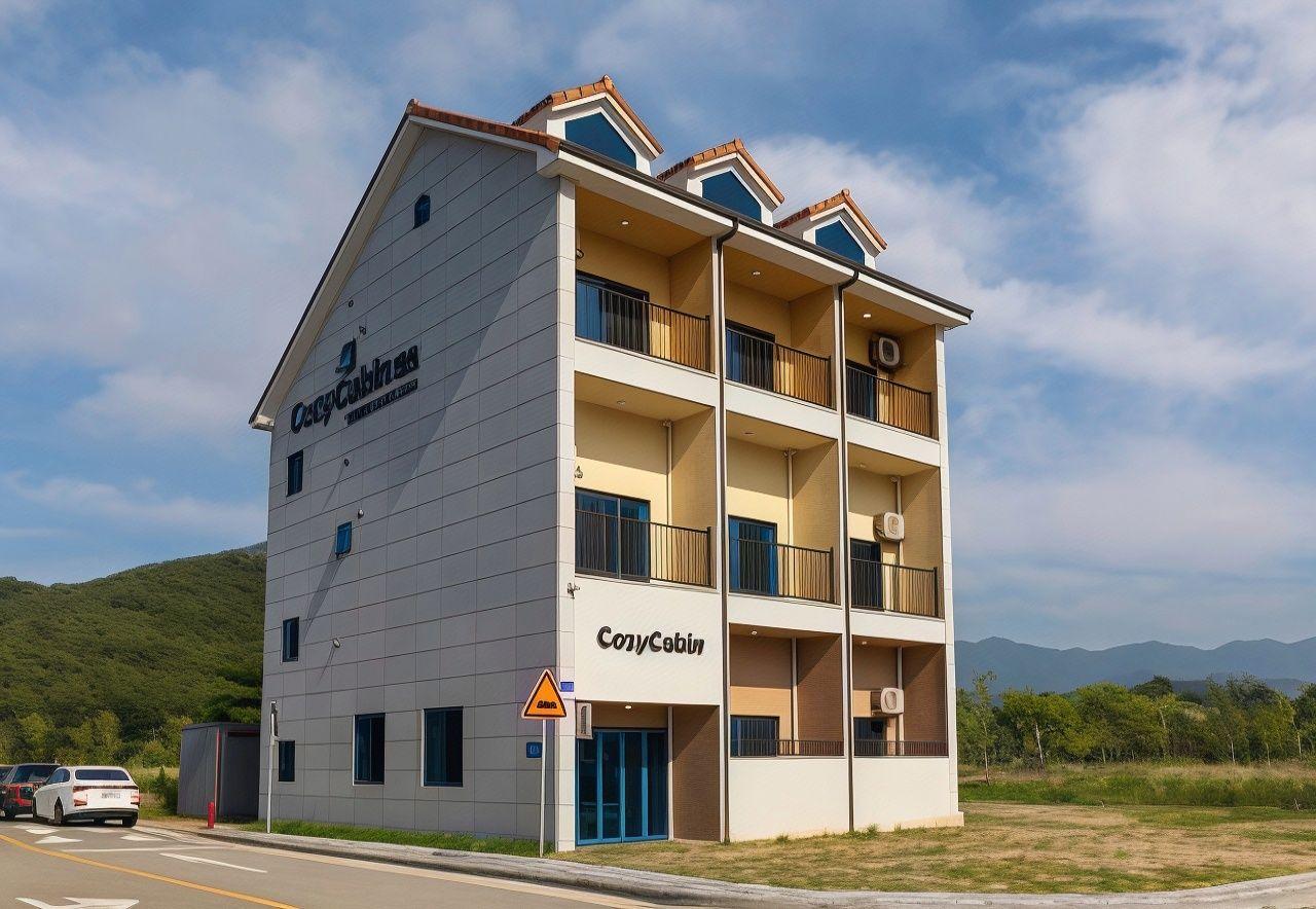CozyCove Boutique Hotel 8/32