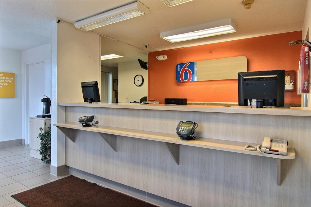 Park Inn by Radisson, Fargo West Acres 9/51