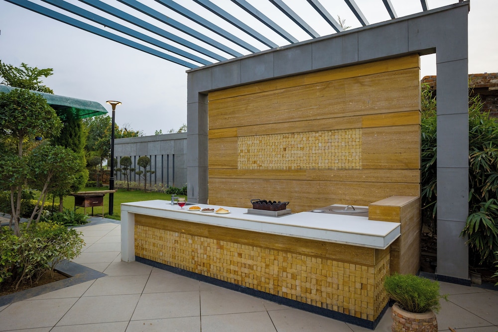 ELIVAAS Noah's Ark 3BHK Villa with Pvt Pool, Garden and Gazebo 12/64
