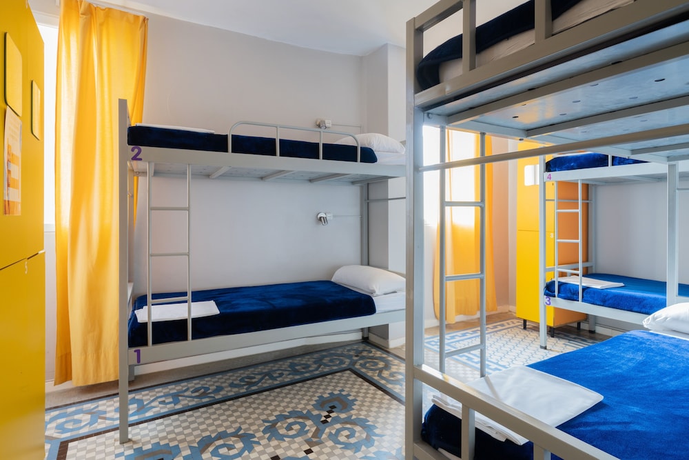 Purple Nest Hostel 27/60