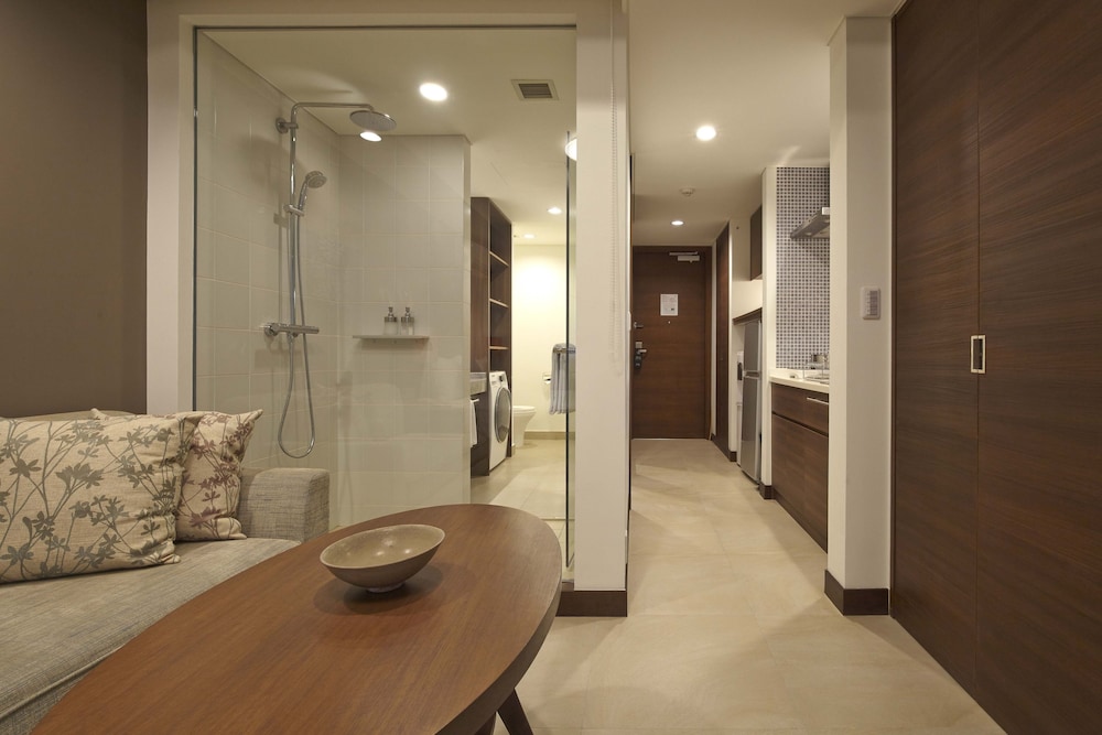 Axia South Cikarang Service Apartment 37/75