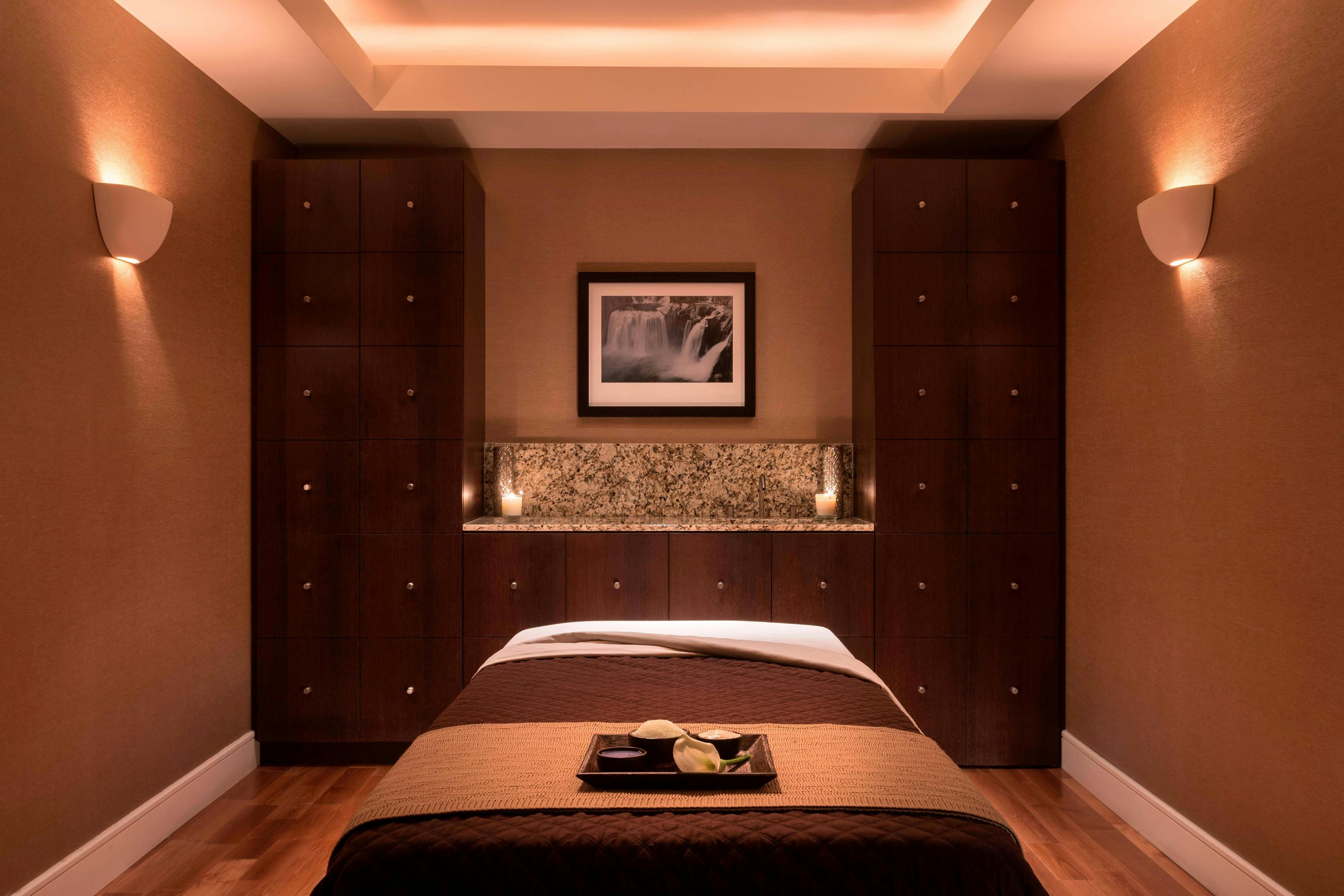 THE RITZ-CARLTON DENVER 4/9