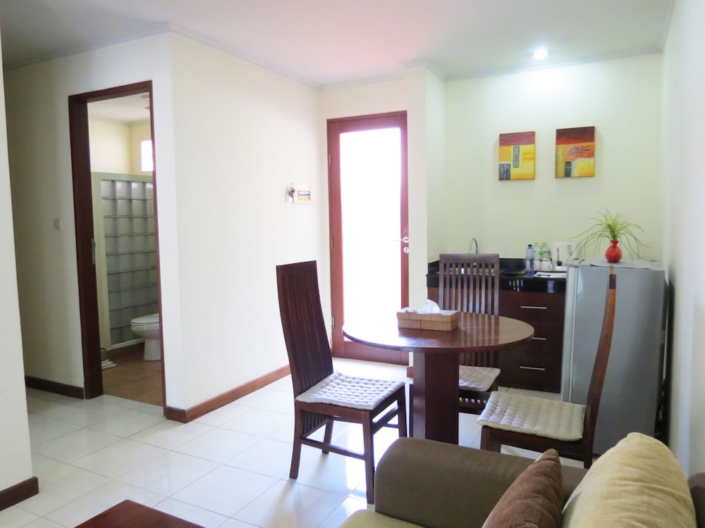 Sekuta Condo Suites 41/60