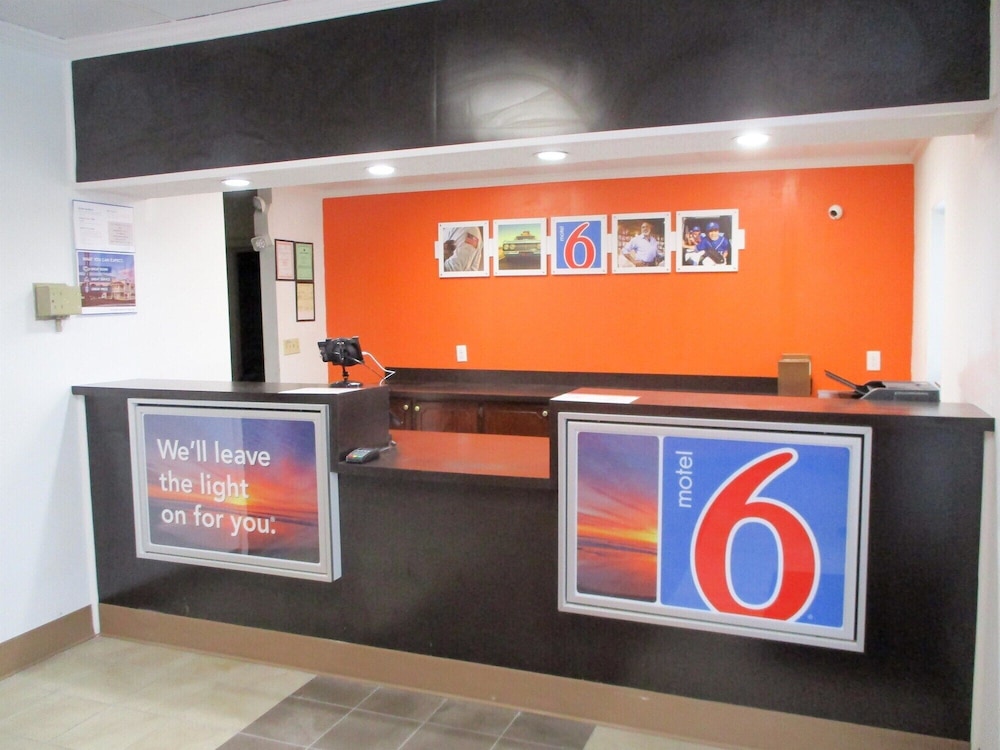 Lobby at Motel6 Bay Minette, AL, BAY MINETTE - AL