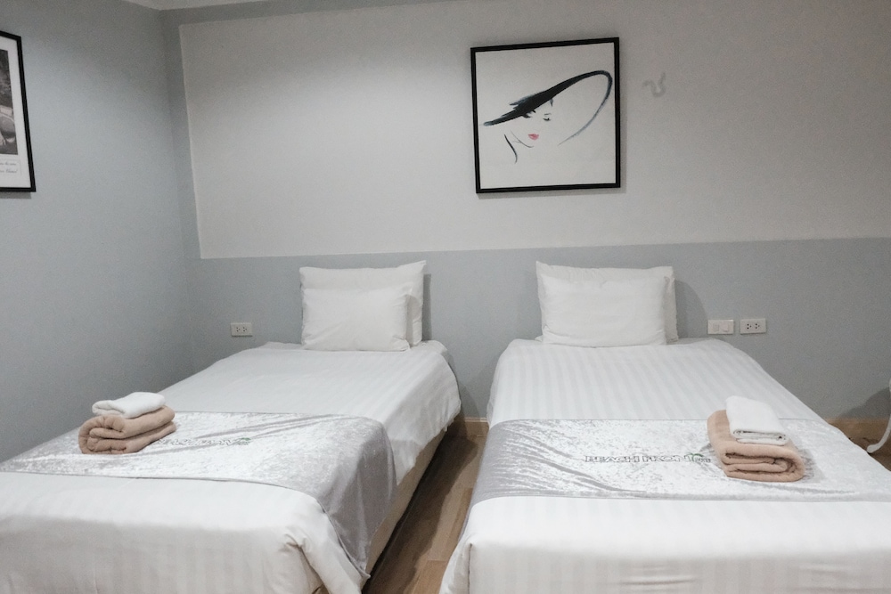 The Beach Front Resort Pattaya 49/87