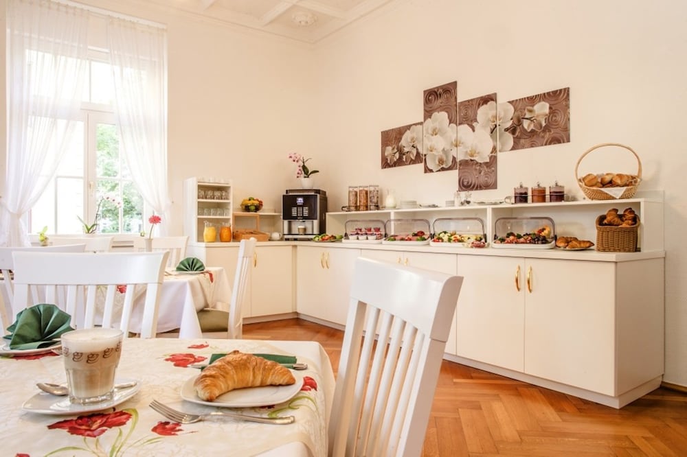 Aparthotel Villa Freisleben 4/50