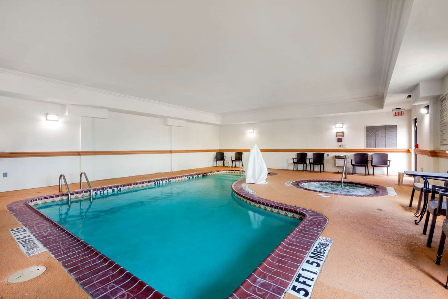 Comfort Inn Near UNT 16/31