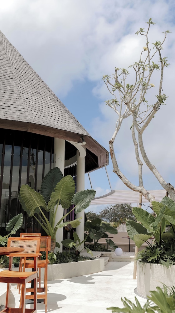 Mahagiri Villa And Spa Dreamland 5/71