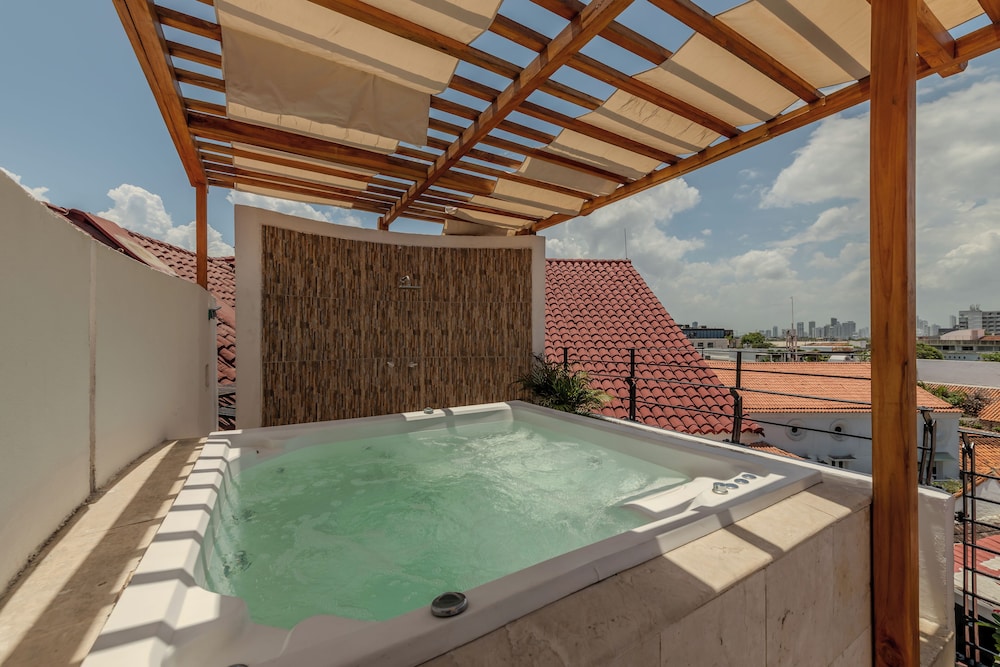 Bovedas de Santa Clara Boutique Hotel 38/78